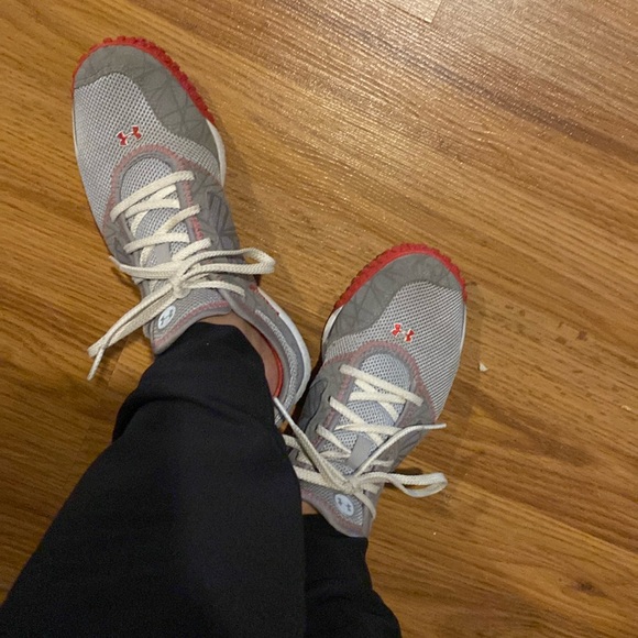 Under Armour Womens lightweight shoes - Picture 3 of 3